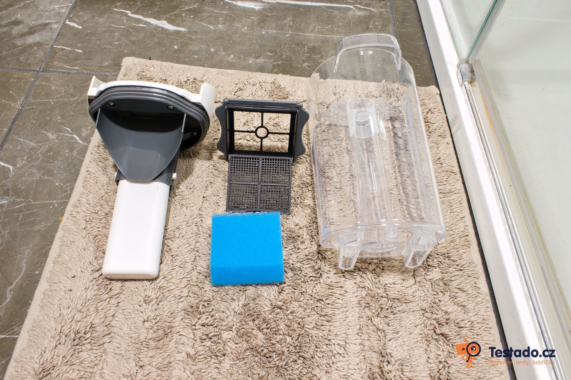 filtr Tineco iFloor Breeze, testování čističe