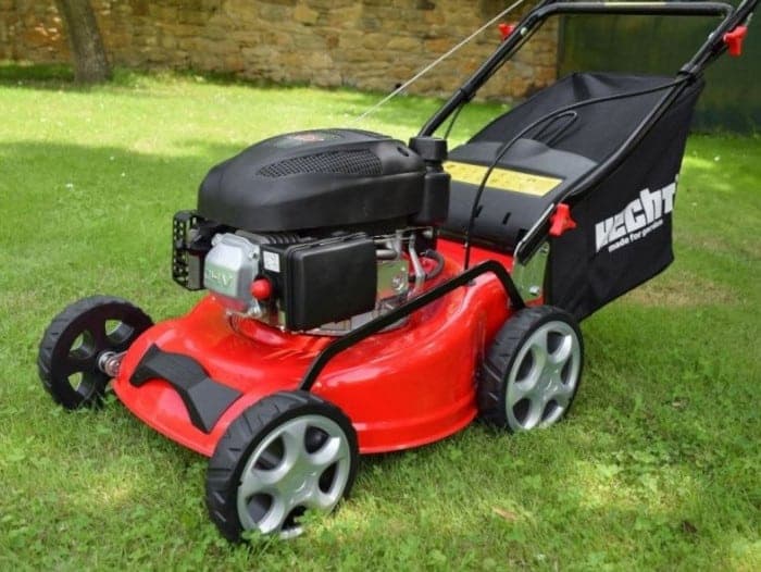 Hecht 546 SX 1 recenze