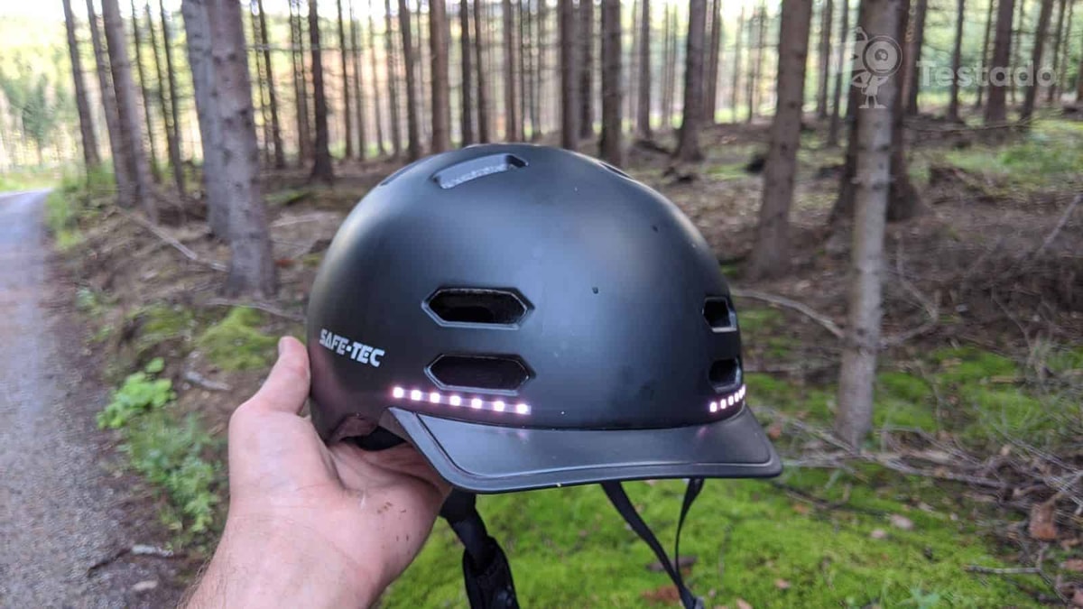 Recenze a test helmy Safe-Tec SK8