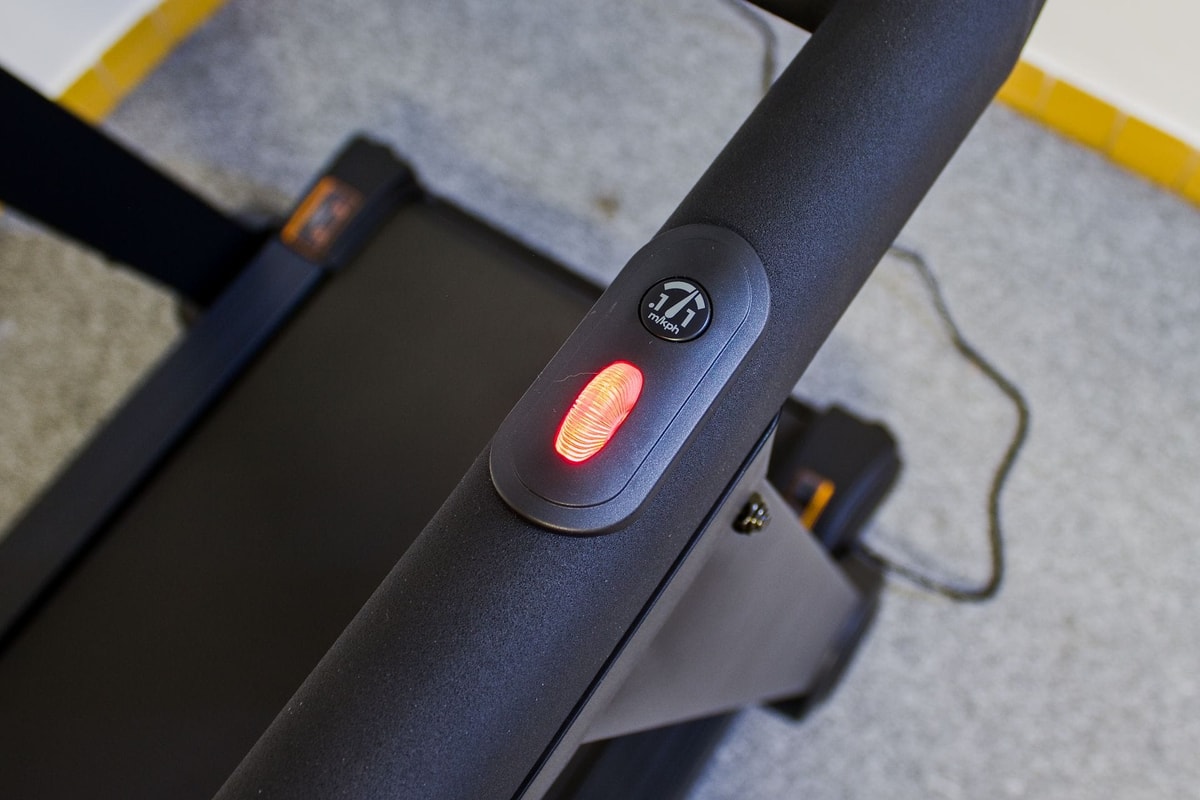 nastavení rychlosti pásu, inSPORTline ZenRun 120, recenze Testado