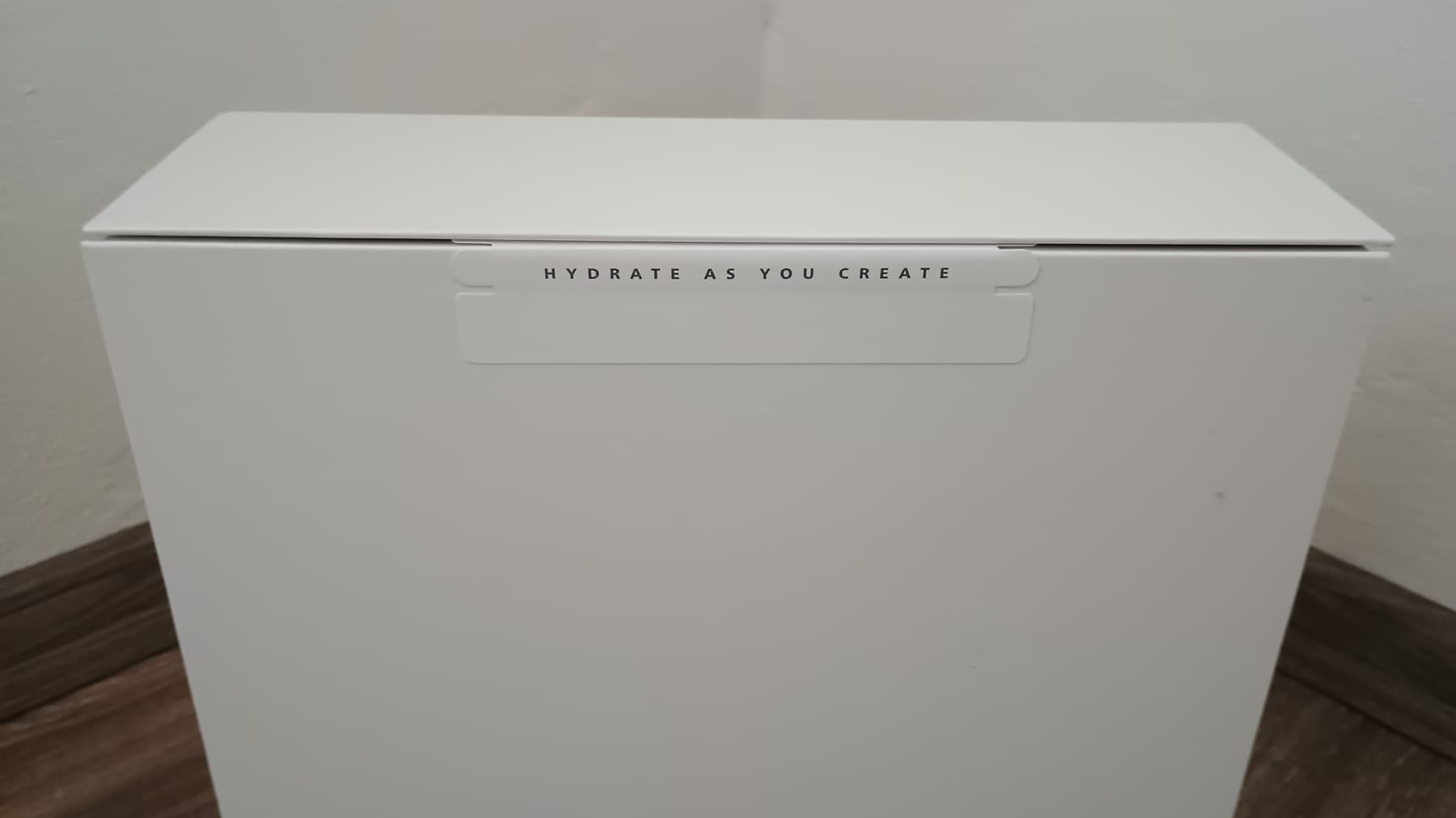 Recenze fénu Philips Aqua Edition 9000 BHD956-10 - balení a příslušenství03