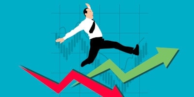 Investovat jednorázově nebo pravidelně?