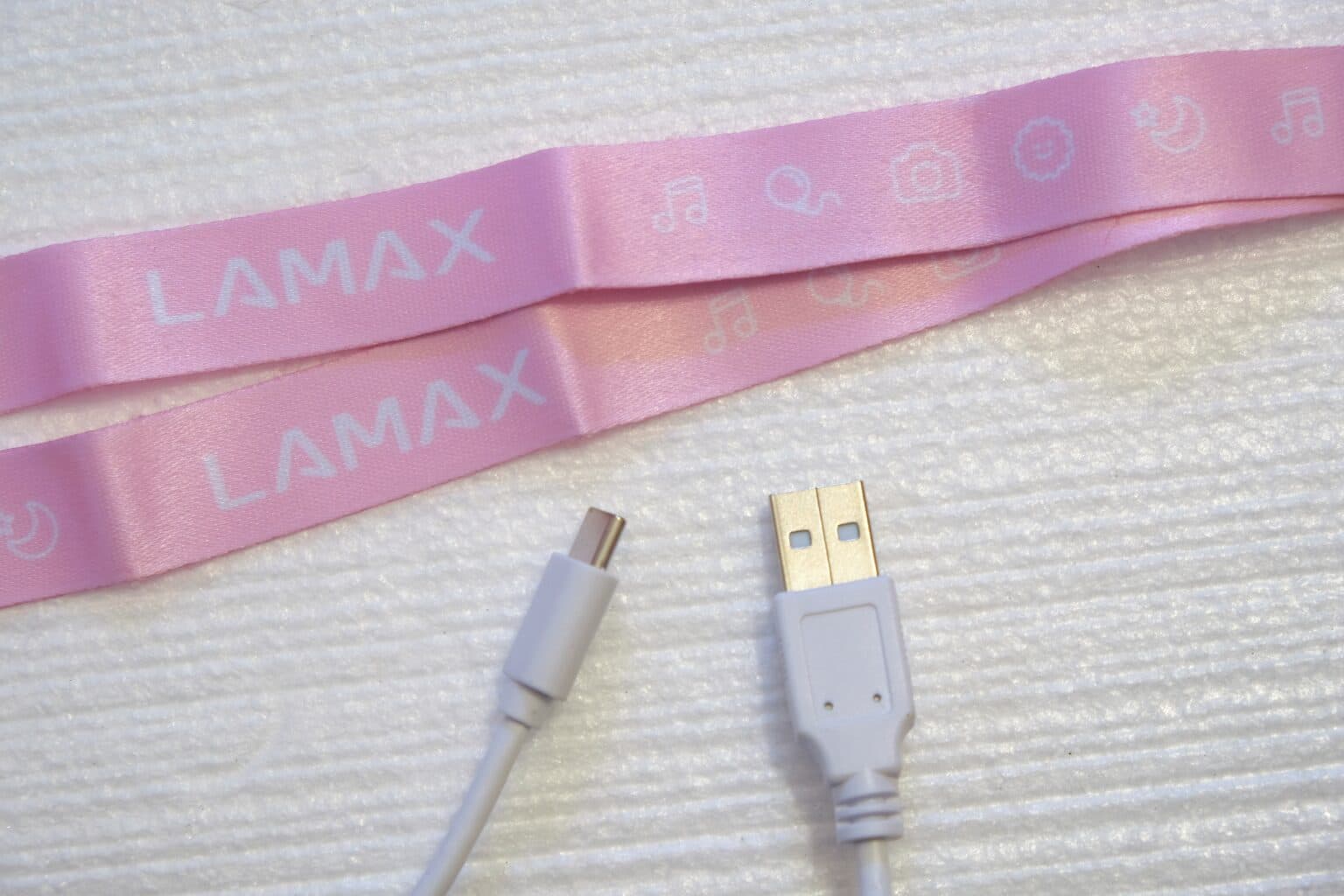 Lamax-InstaKid2-Play