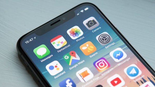 Mobilní telefony do 10 000 Kč