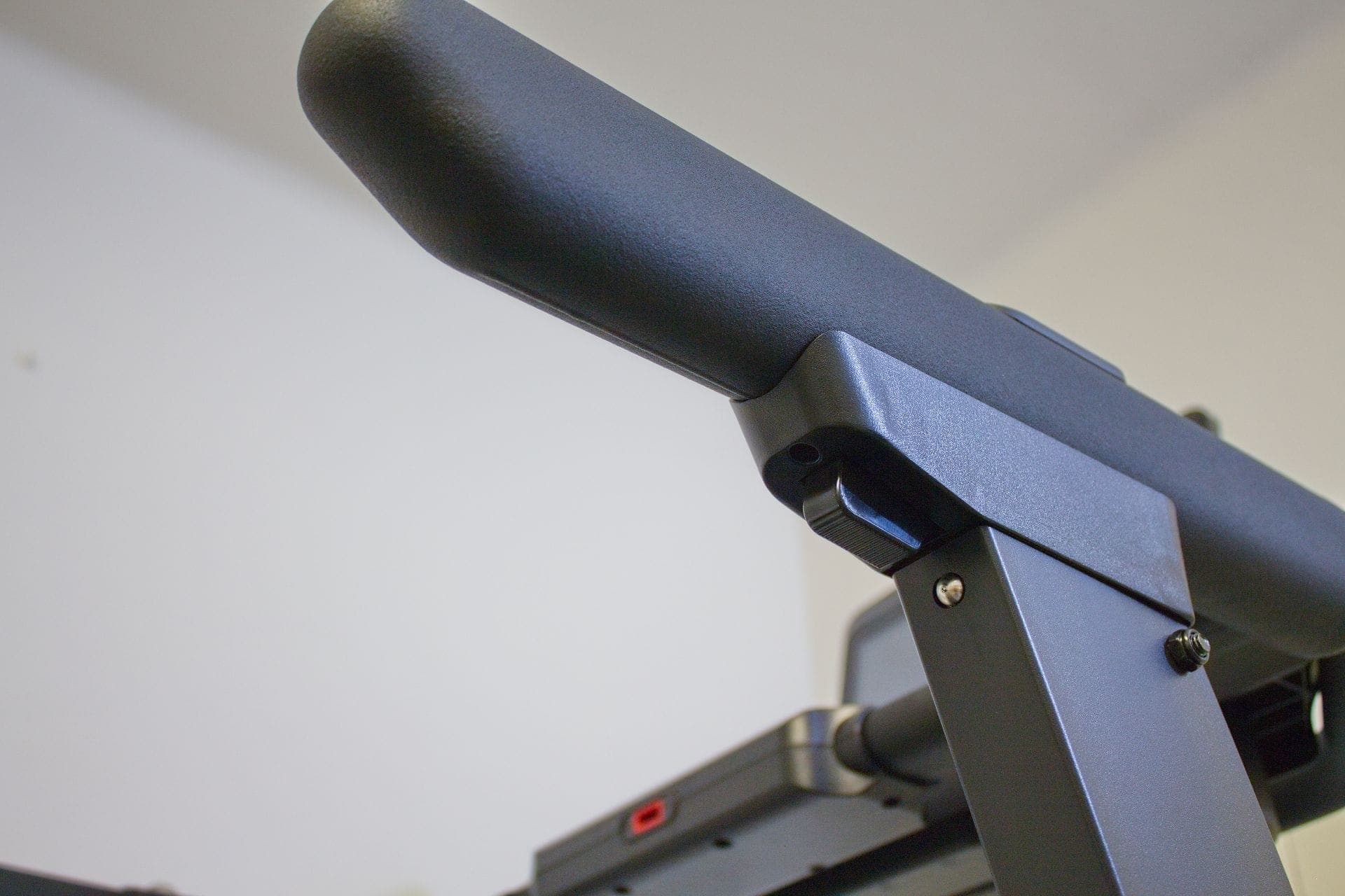 pojistky sklopení rámu, inSPORTline ZenRun 120, Testado recenze