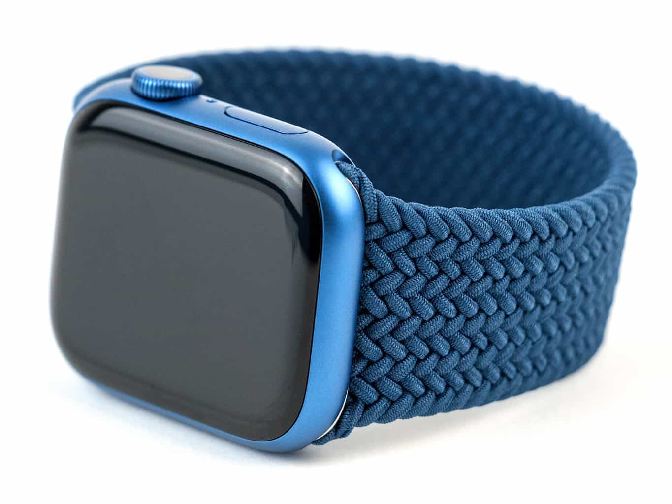 Design a zpracování Apple Watch 7