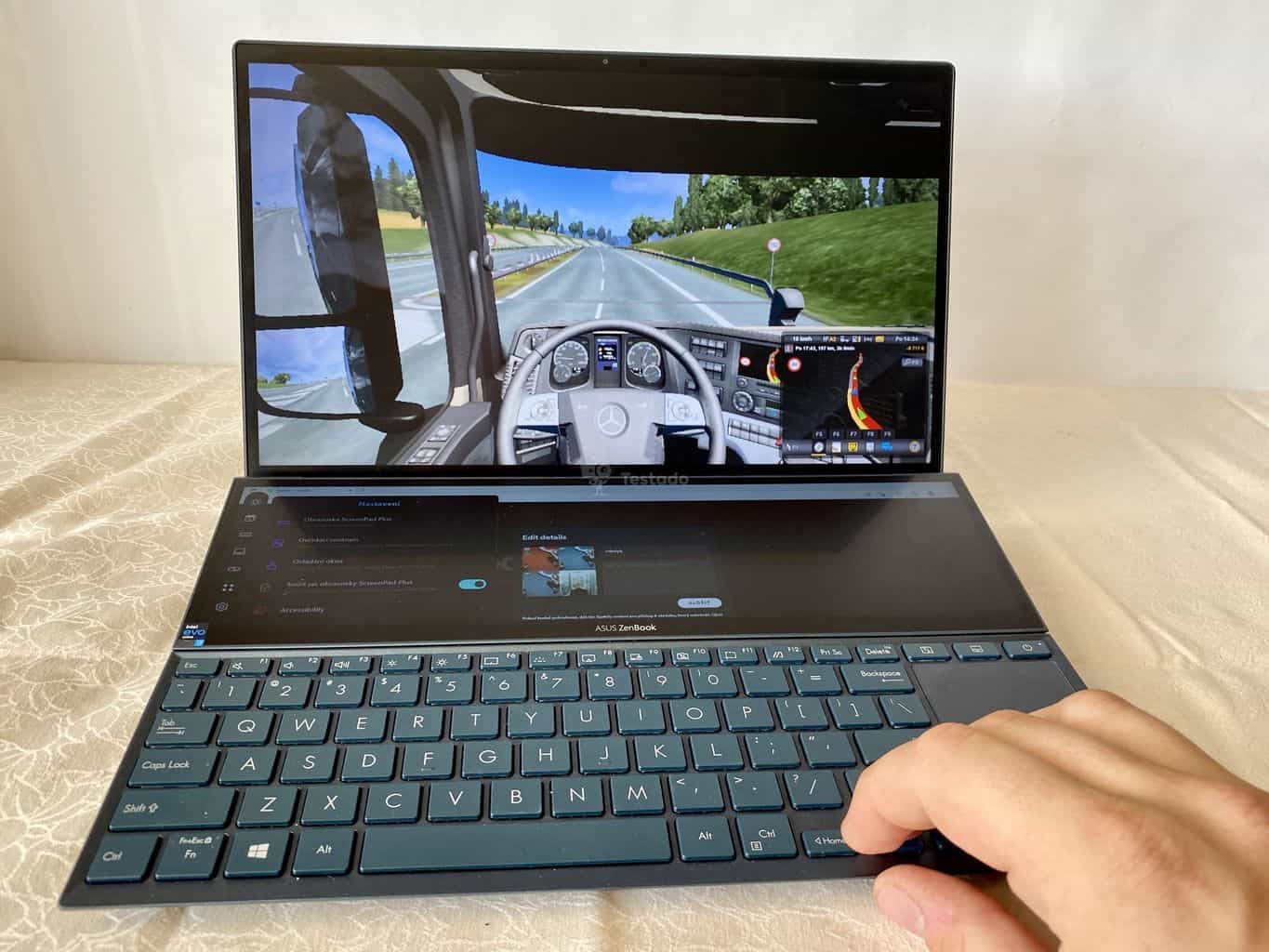 testy Asus ZenBook Duo 14 UX 482E
